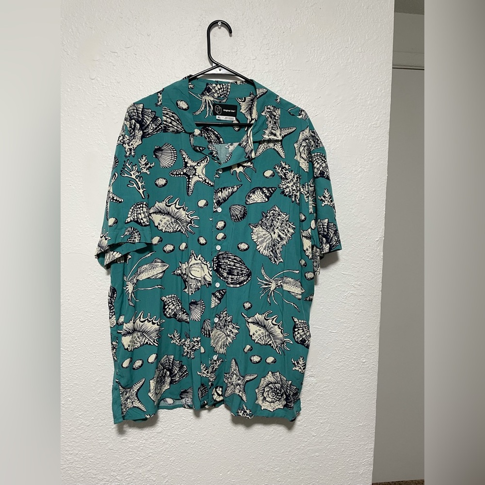 Men’s button down shirt